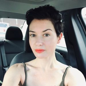 Meet your Posher, Kelly
